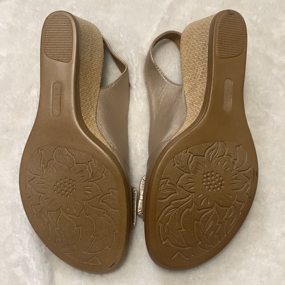 Softspots leather wedges , size 9 EUC - Picture 4 of 5